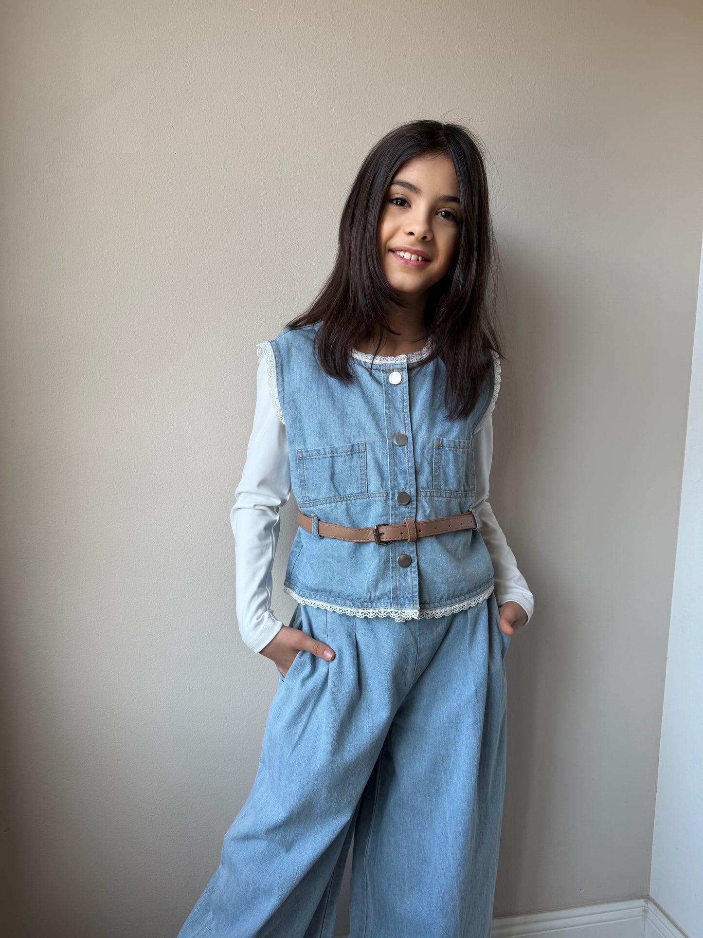 Compleu Sahana (vesta+pantaloni)