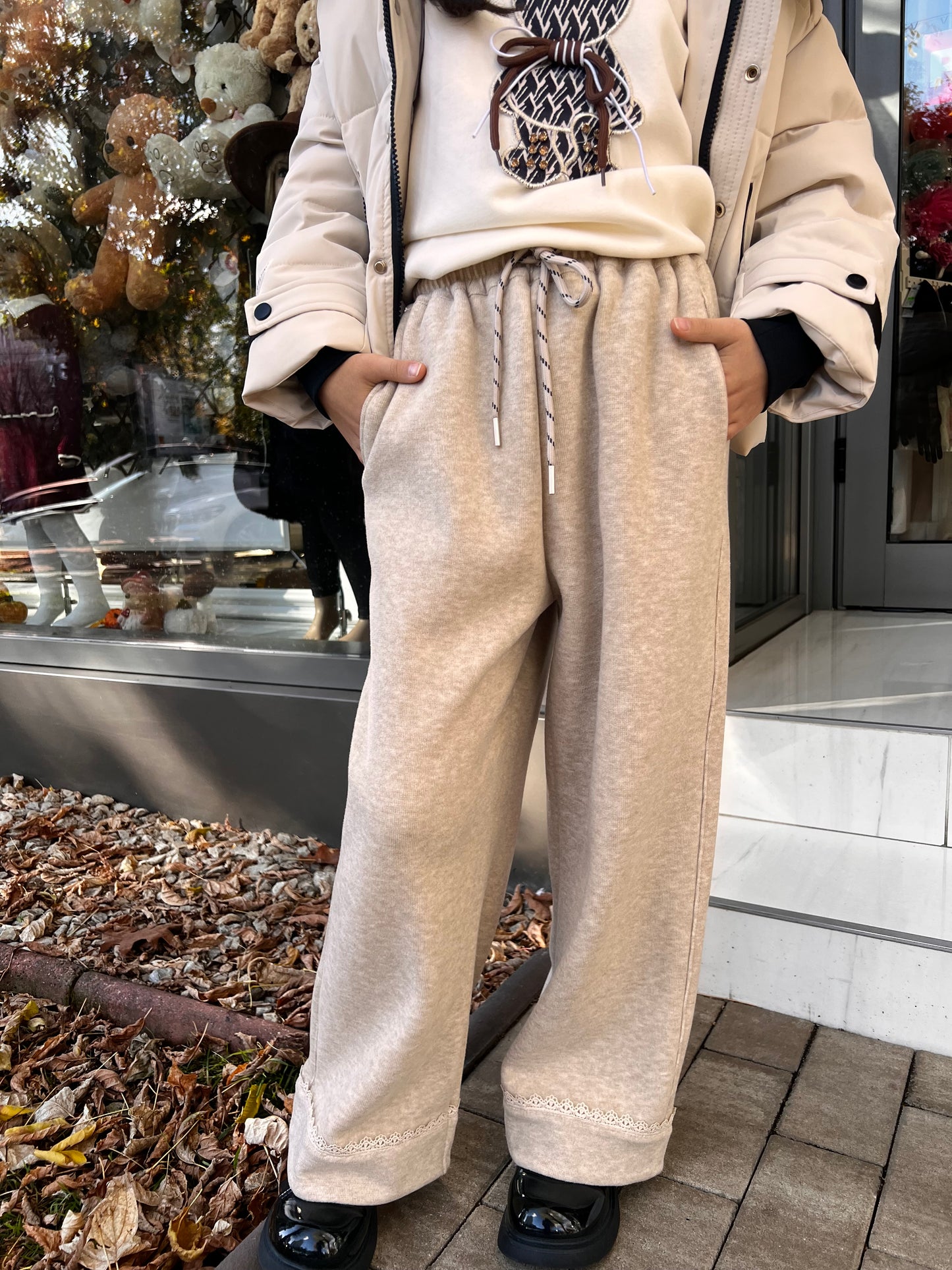 Pantaloni groși Zada