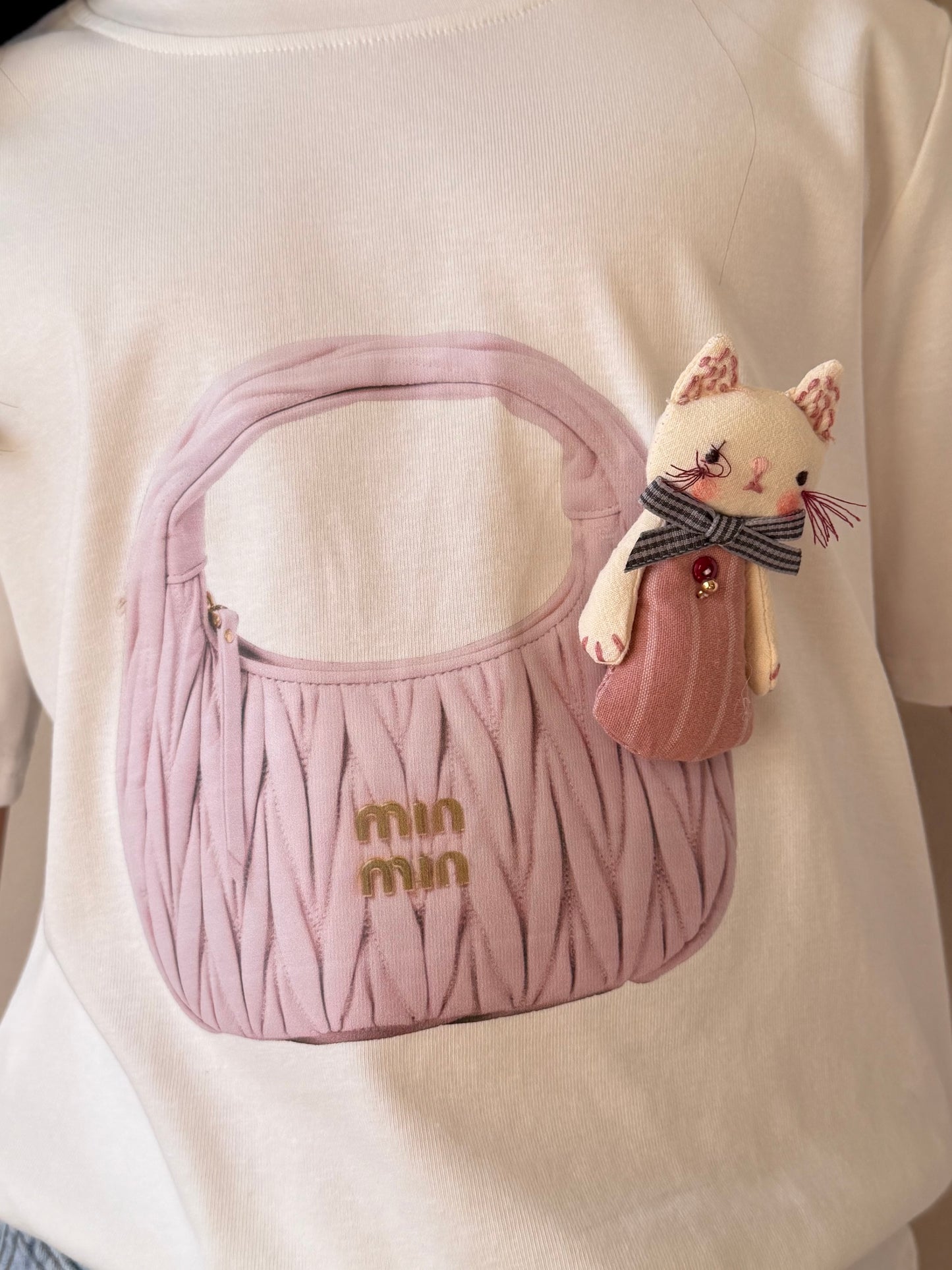 Tricou Min
