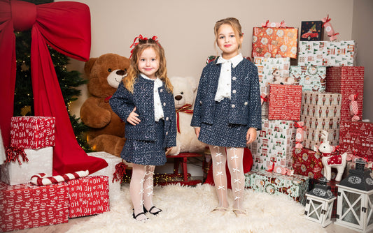 Costum Lari(sacou+fustă pantalon)