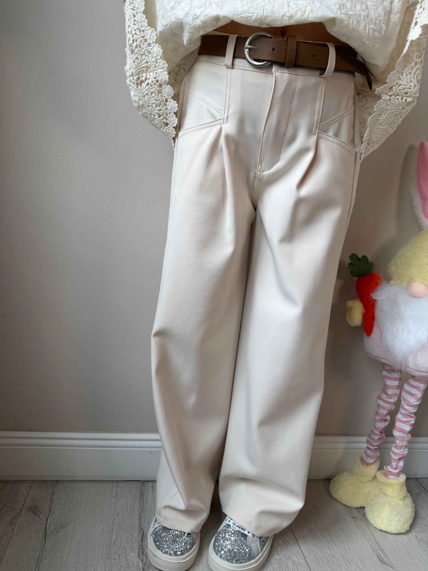 Pantaloni Helda( curea inclusa)