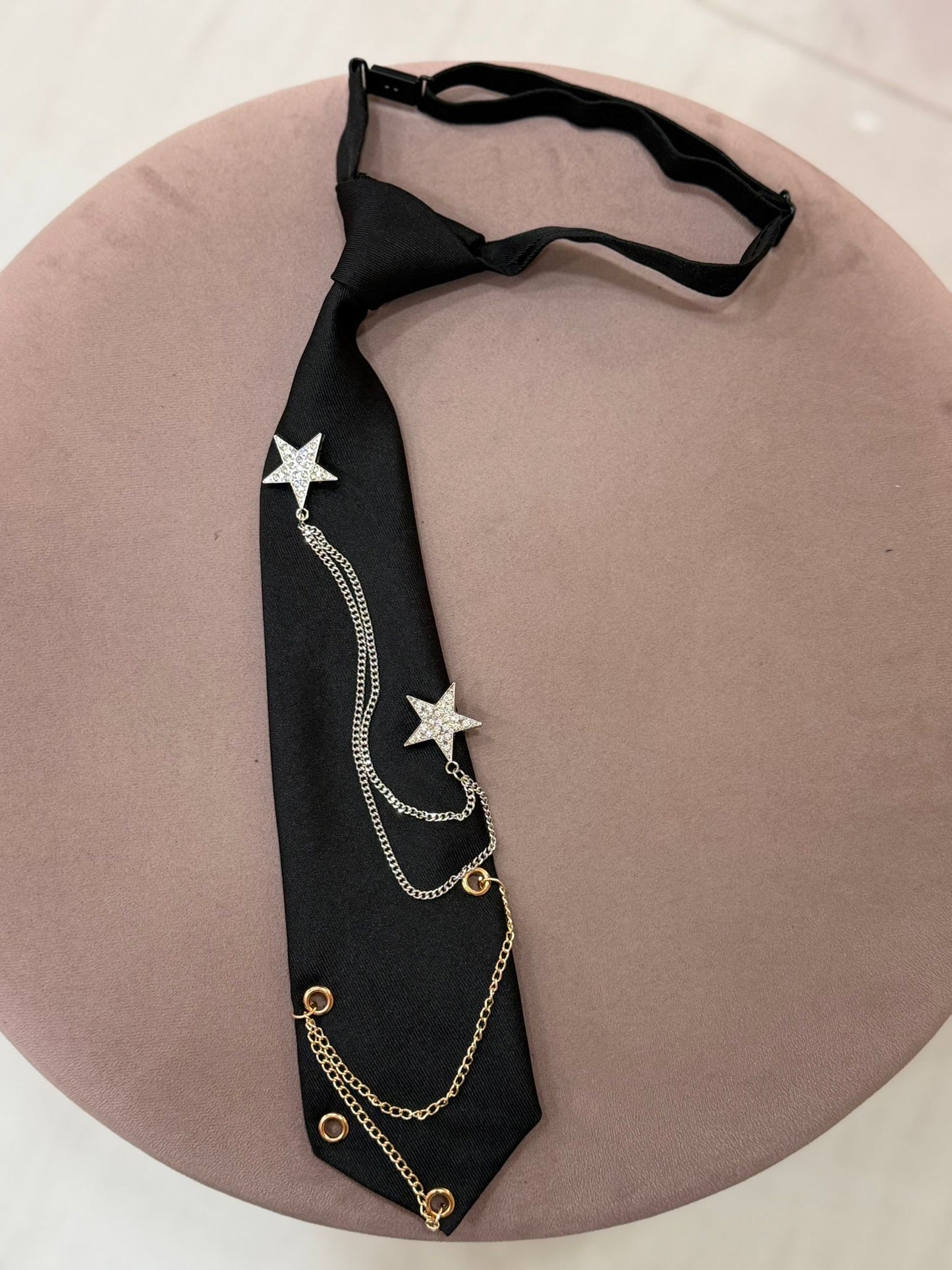 Cravatele Ali